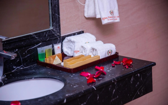 Tiffany Diamond Hotels