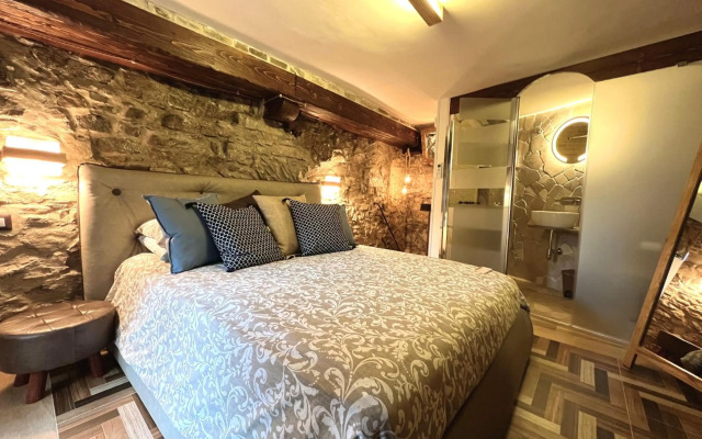 Casa Monaco Luxury Apartment