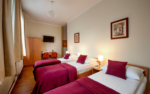 Maly Krakow Aparthotel