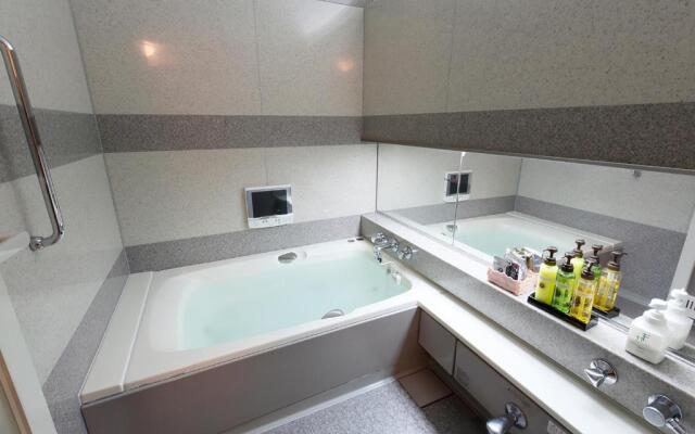 隠家(ajito) HOTEL555 御殿場2