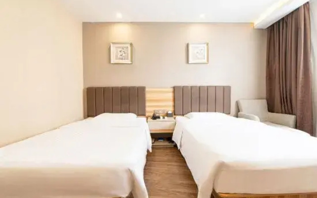 Motel  (Shenyang Central Street Joy City Walmart)