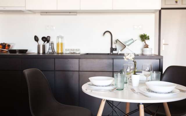 RESTART Apartments