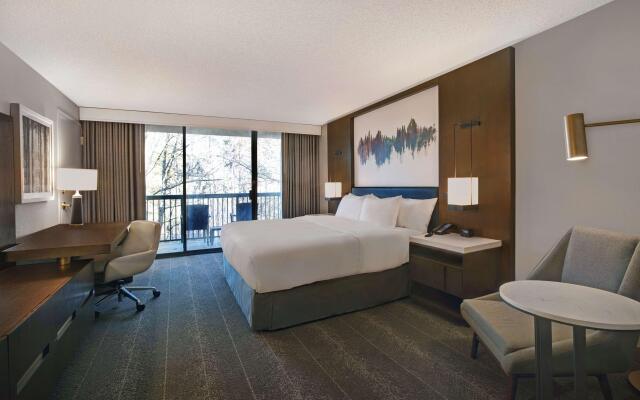 Hilton Peachtree City Atlanta Hotel & Conference Center