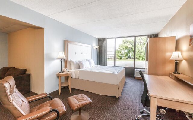 Days Inn By Wyndham Syracuse