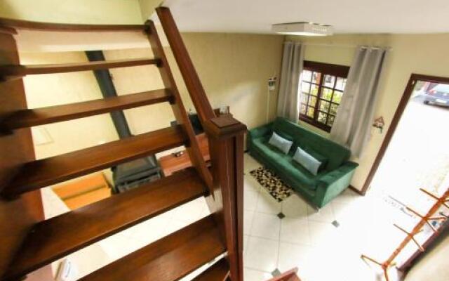 Casa 25 (Dois Pinheiros)