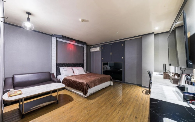 Gwangmyeong Valt Hotel