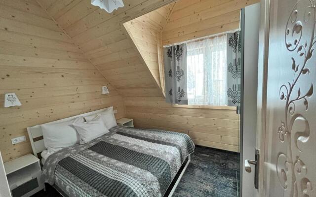 Stachelisko - domki i pokoje