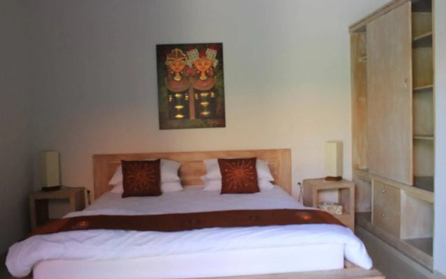 Taman Kesari Villas