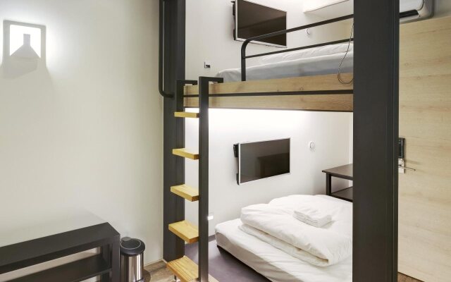 Taiwan Youth Hostel & Capsule Hostel