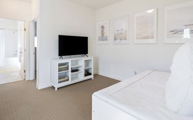 The Beach House at Barona Beach 4301