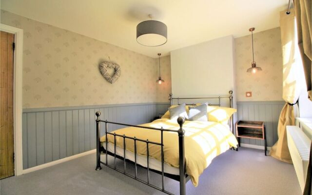 Hurst Cottage