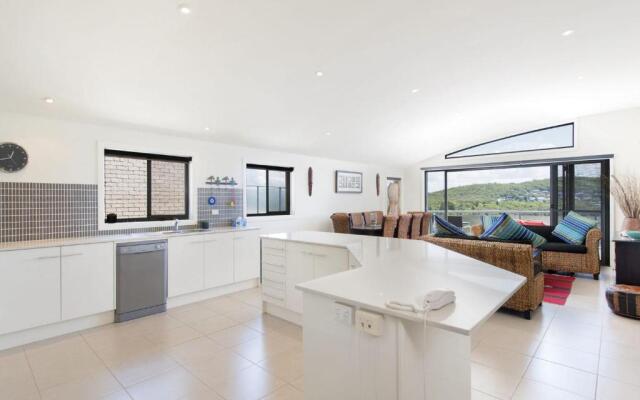 Fingal Surf and Sand, Pacific Drive, 14A