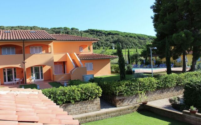 Cozy Apartment With a Terrace, Near the Sea