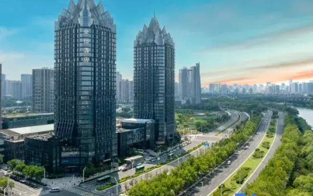 Quanyi Hotel (Zhengzhou CBD International Exhibition Center)