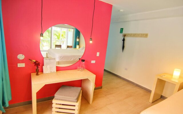 Blue Mango Beach Hotel