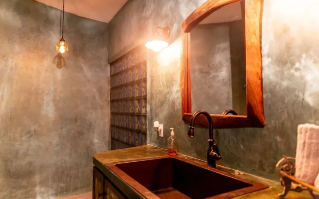 Miraflores 2 BR by Casago