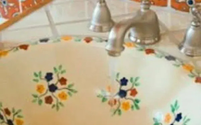 El Farolito Bed & Breakfast Inn