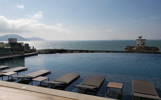 Apartment with Infinity Pool & Panoramic Views - 228