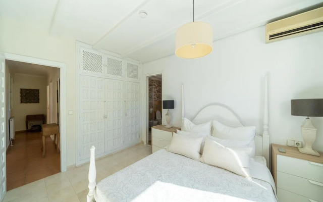 Belvilla by OYO Villa Javea