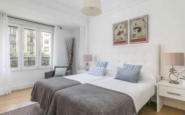 Colón By Forever Rentals