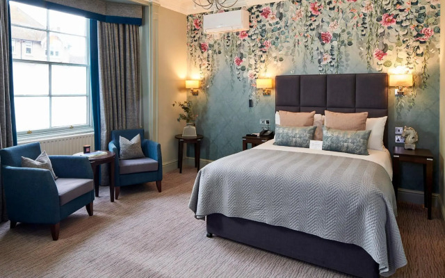 Mandolay Hotel Guildford