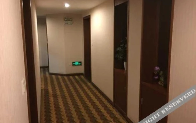 Ocean Star Hotel
