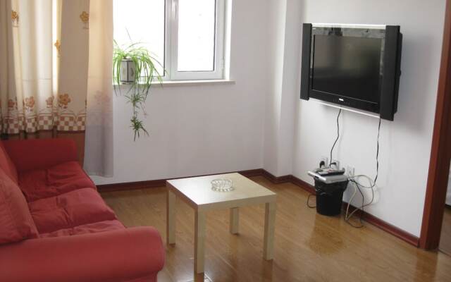 Dalian Yijia Apartment