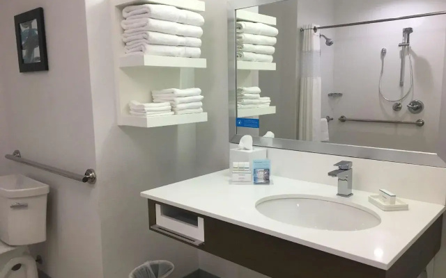 Hampton Inn & Suites Dallas-The Colony, TX