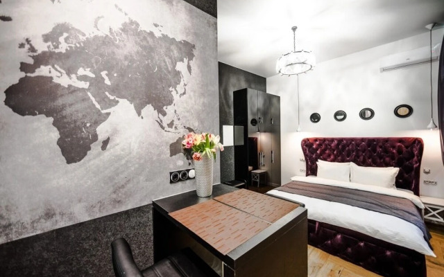 Home-Hotel Pushkinskaya 2-4-7