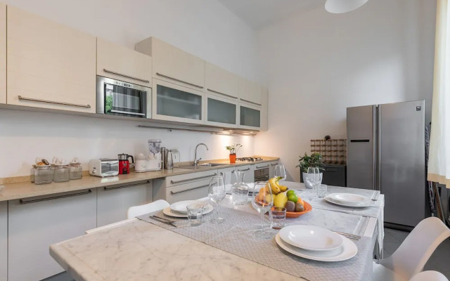 Snob Luxury Suite