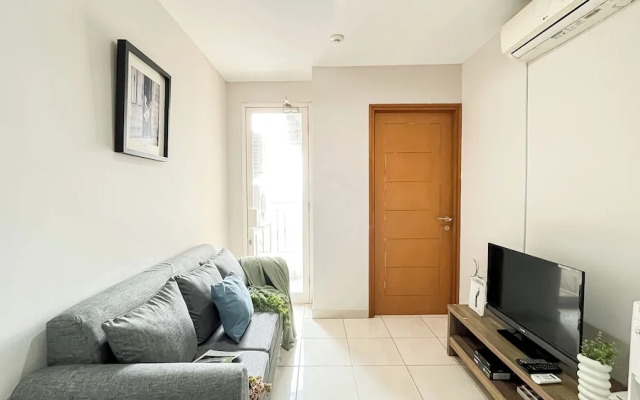 Scandinavian Minimalist 2Br At Cinere Bellevue Suites Apartment