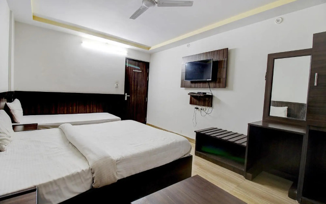 Fabhotel Ps Grand