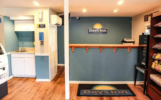 Days Inn by Wyndham Little River