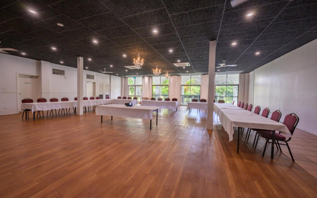 Amaroo on Mandalay