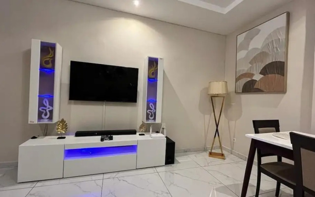 We Offer you a Lovely 1-bed Apartment in Abidjan