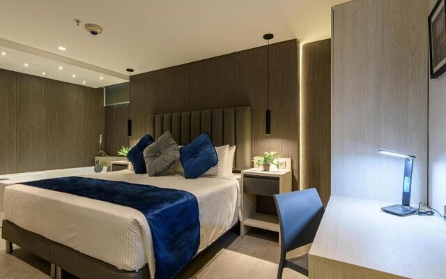 4 Sur Hotel