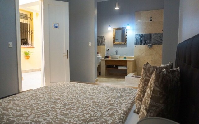 Villa Azurea 7 rooms Vedado