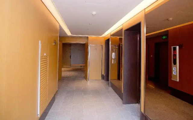 Yiling Hotel