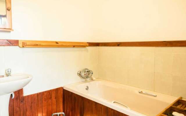 Avoca Private Bushcamp