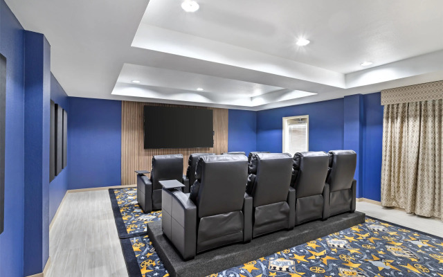 Best Western Plus Executive Hotel & Suites