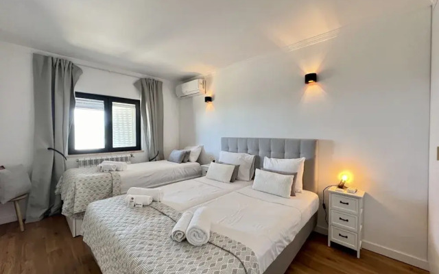 Algarve Premium Villa by Homing