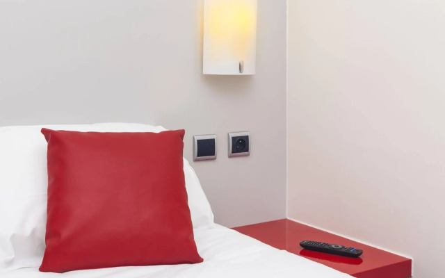 Initial by Balladins St Quentin/Gauchy