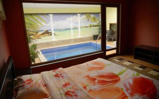 Hotel Emocia