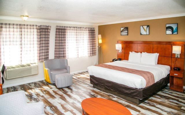 Quality Inn & Suites Thousand Oaks - US101