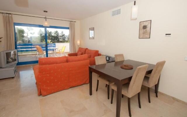 Duquesa Suites 328