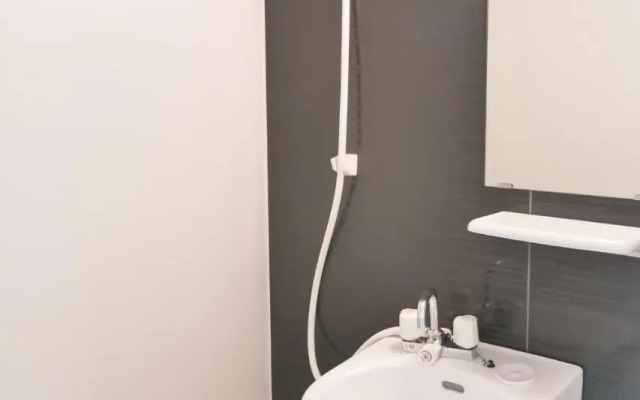Triphome Tateishi New open/2 single beds/big table/300M WiFi