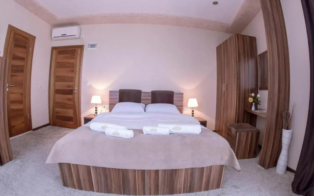 Semitronix Hotel Prishtina