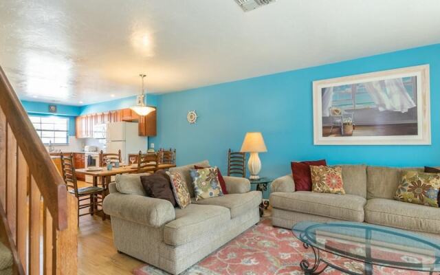 Beach Townhouses 104