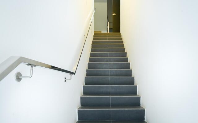 Hotel O Hong Kong Suites