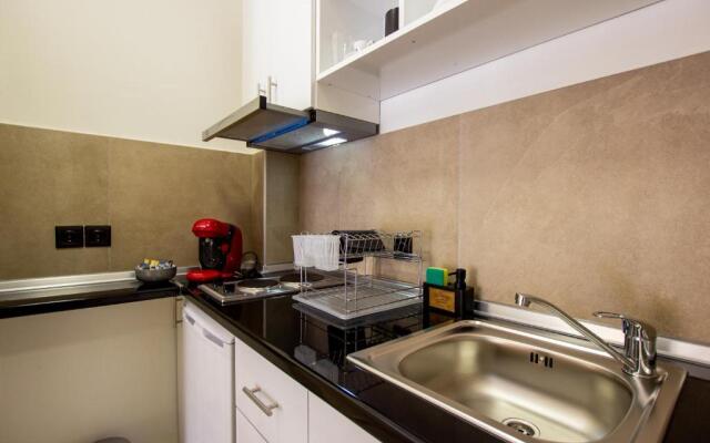 KyMa Studios and Suites